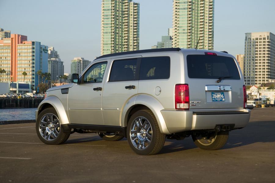  Dodge Nitro 2007 года  (фото 74 из 152)
